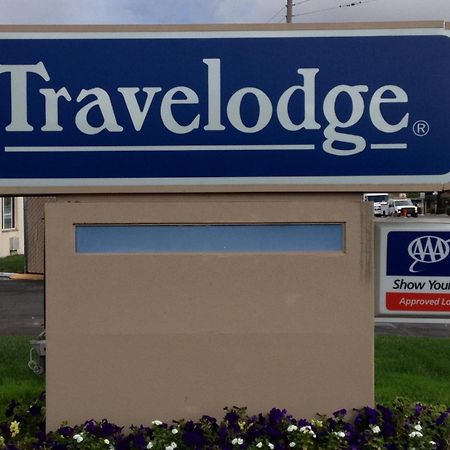 Travelodge By Wyndham Santa Rosa Wine Country Exterior photo