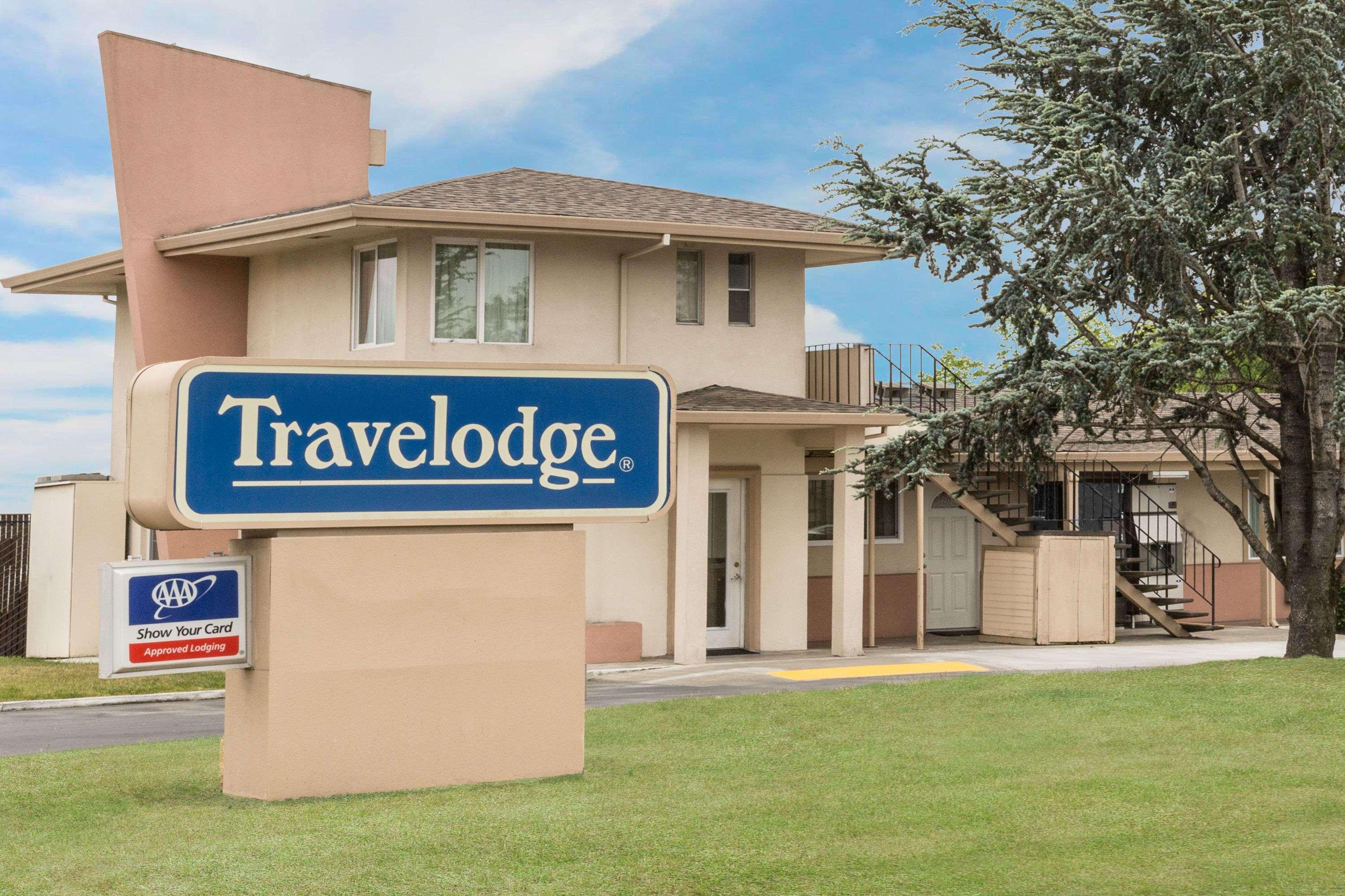 Travelodge By Wyndham Santa Rosa Wine Country Exterior photo